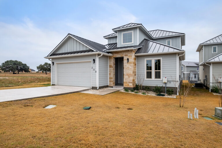 original 952569276 768x512