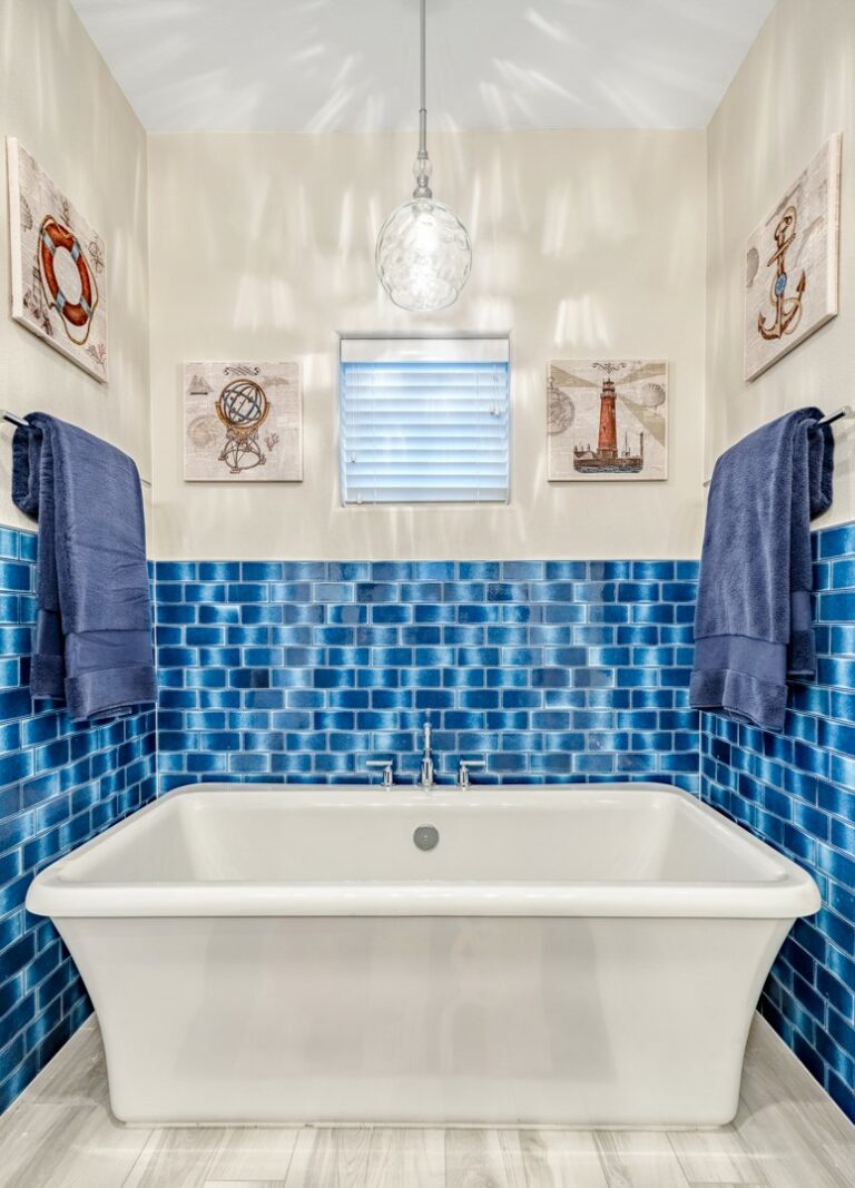 original 953892896 768x1067