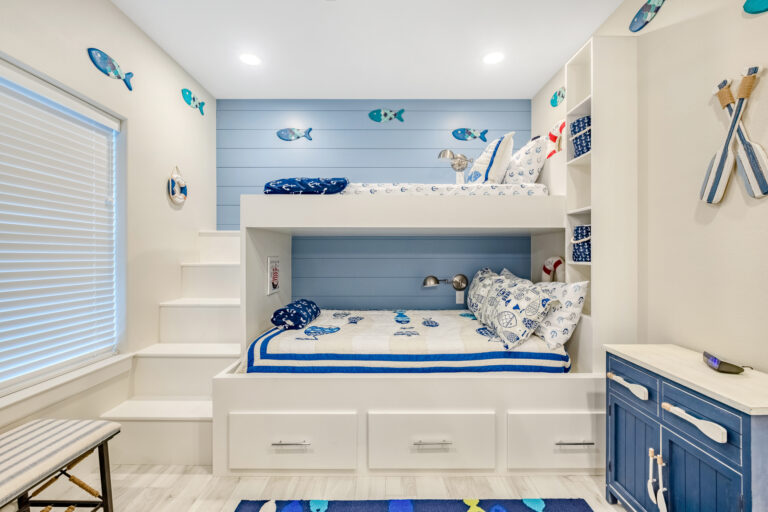 original 953893053 768x512