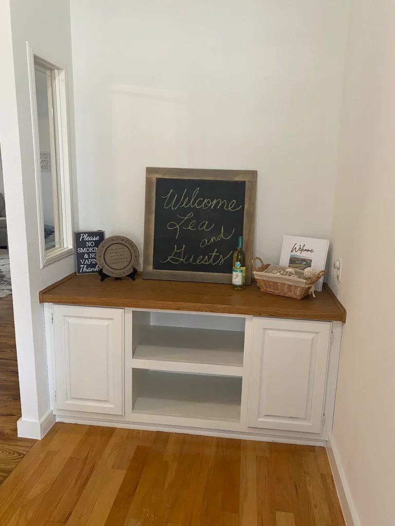 036f2ce1 f41b 40fa 8d90 df1602a80245 768x1024