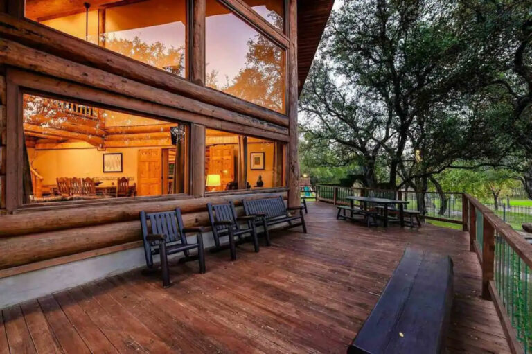 2aa968ae 305a 483c 88ff 921e14147897 768x511