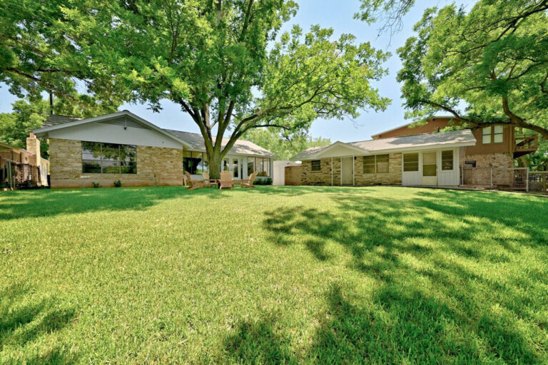 6d0d7944.f10 768x512