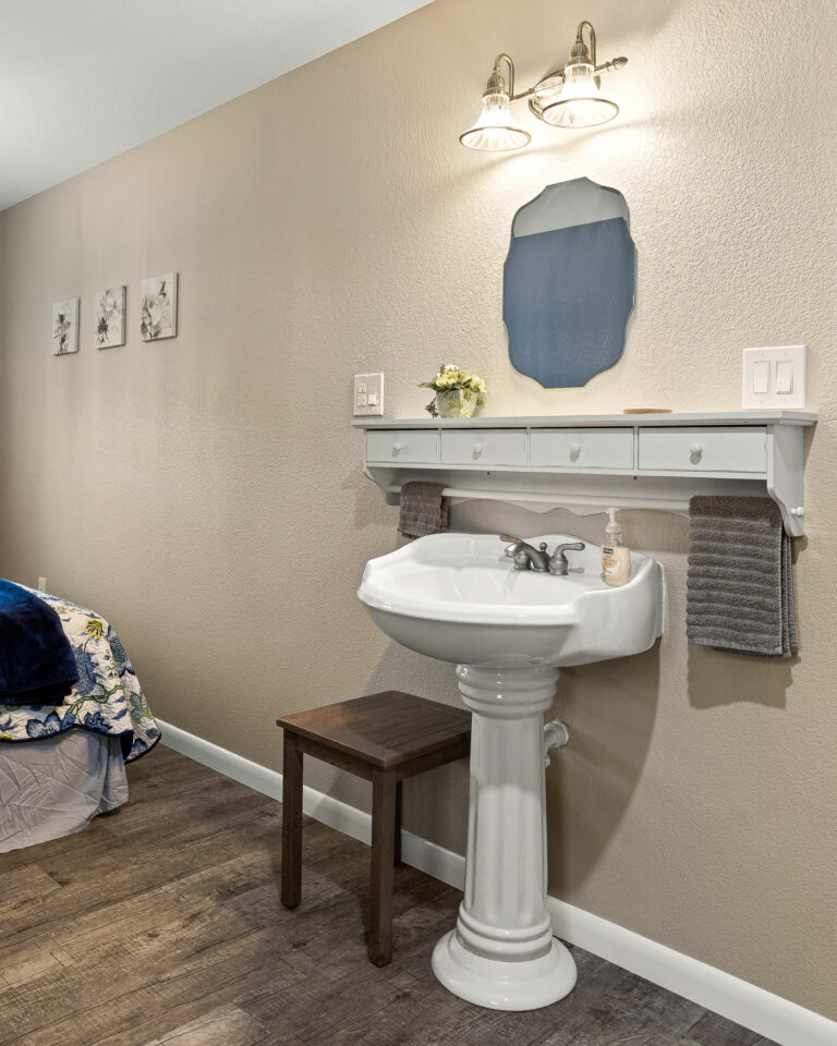 31adb6bb 8d24 4e62 a99d c21a3f4ded05 768x960