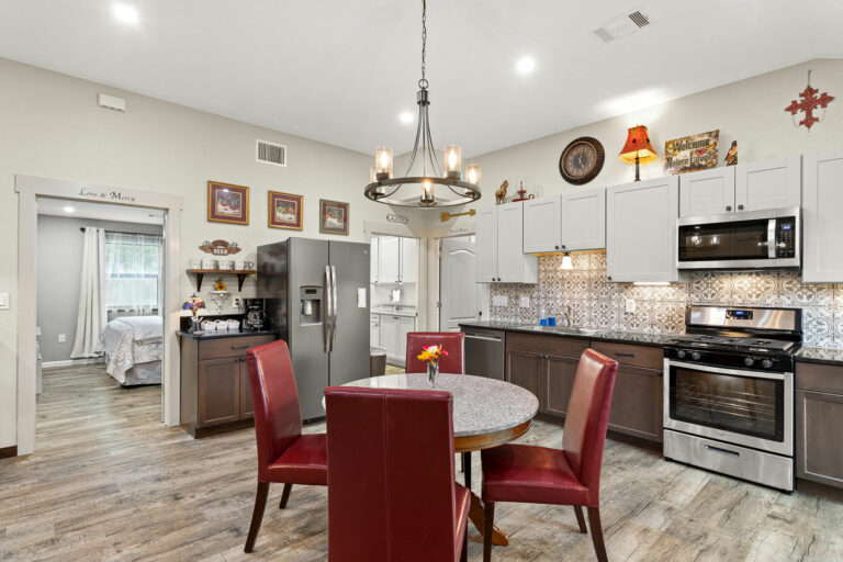 3abd368f 21f6 4434 8891 edcfee588c51 768x512