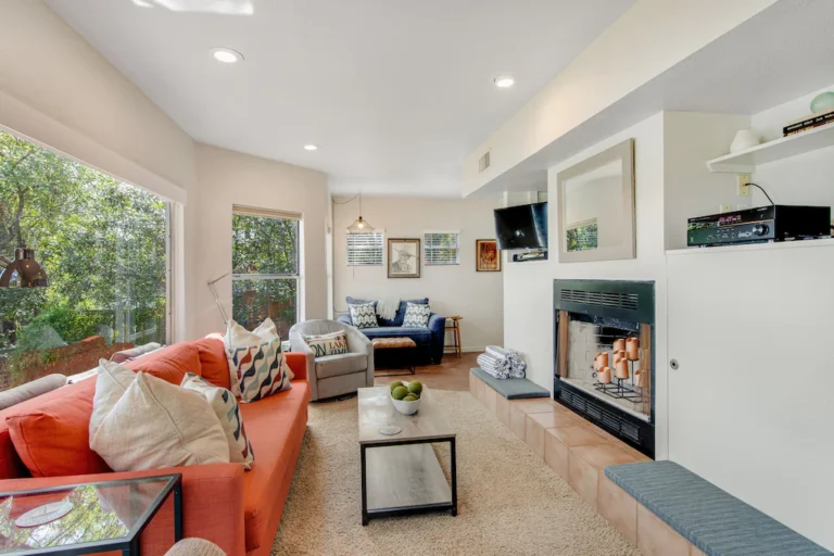 35bab223.f10 768x512