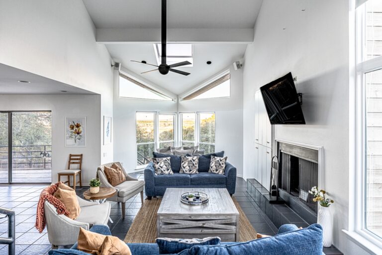 4546933d 0068 433b a295 7fe2e458c03b 768x512