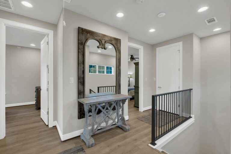 fi0ep1p503owcgks9kzm 768x512