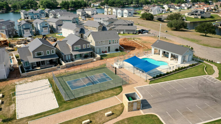 image 160901526 768x432