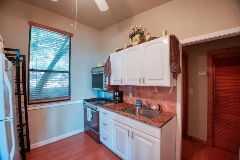 ac15ce2f5940dc51059a8310fdf0ebadl m2707947731od w1024 h768 x2 768x512