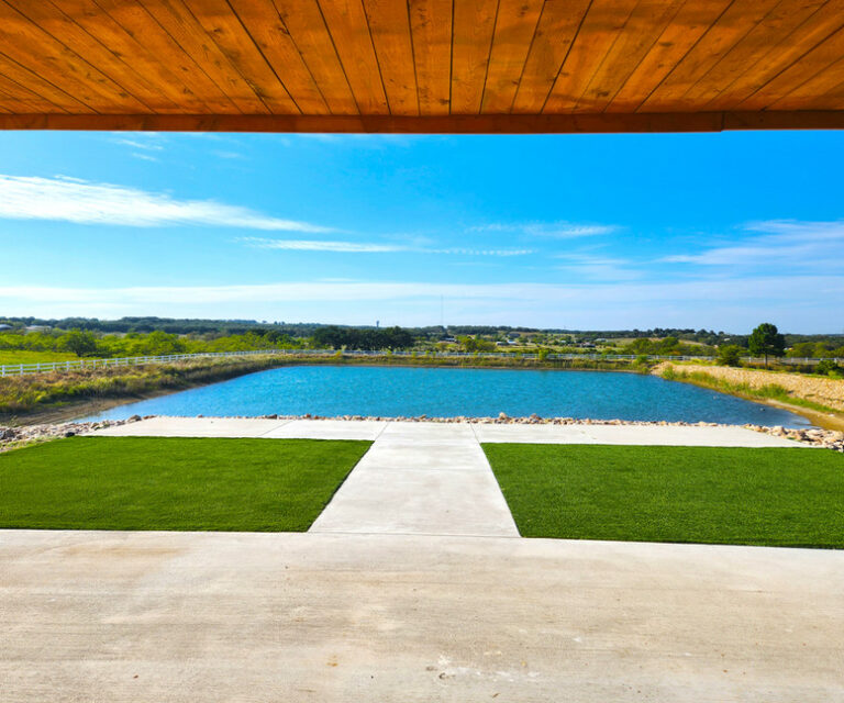 2f56e6 518c1b42d32848e39174f5ab28d67380mv2 768x640