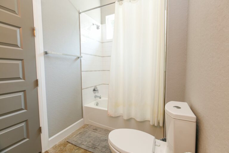 SzUnkylLSiKUpZ2d6dRv 768x512