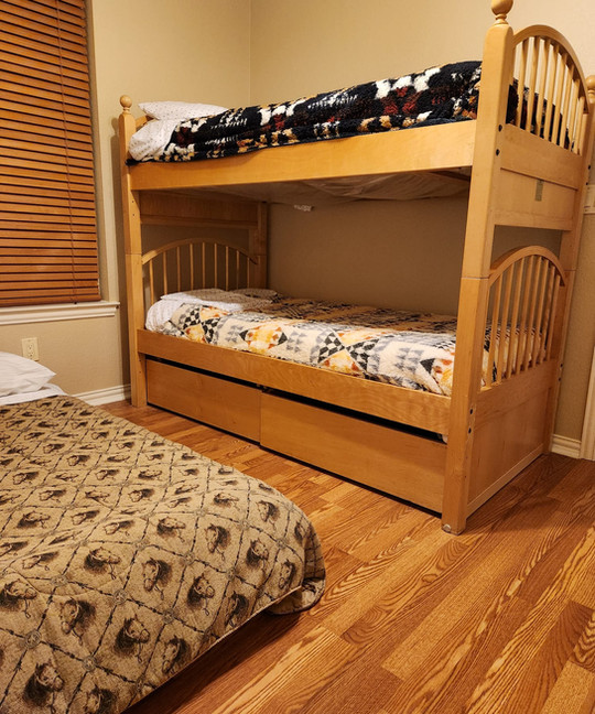 2f56e6 b9ff5d433a074e4ca2aa83551160880cmv2