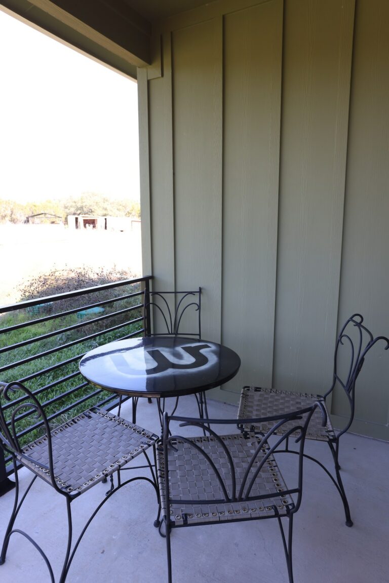 60858f60 ce68 4518 b3e1 de0bfe02c06b 768x1151