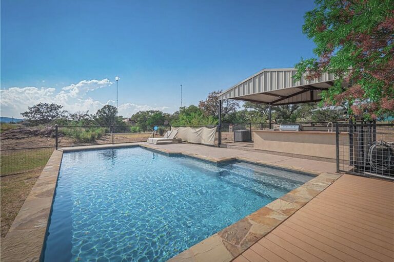 8c32d7e5 1b86 4236 8374 adde1b1a9921 768x512