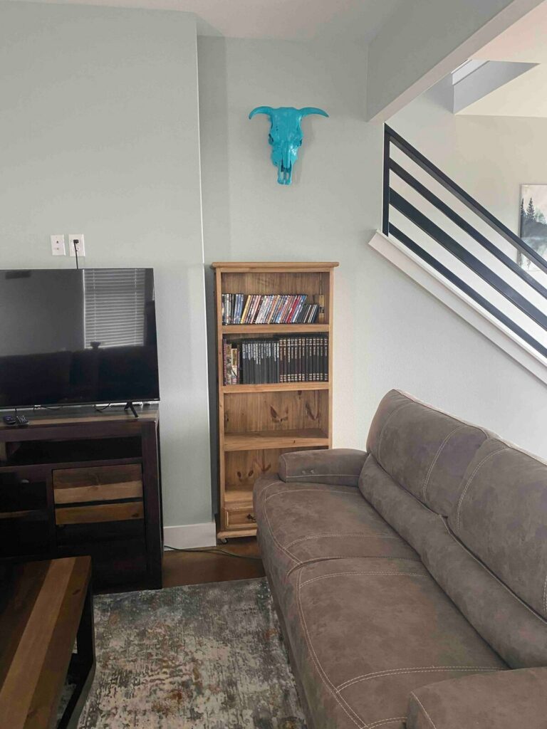 8f3e0186 69b4 4350 b07a 7b86ee3be84a 768x1024