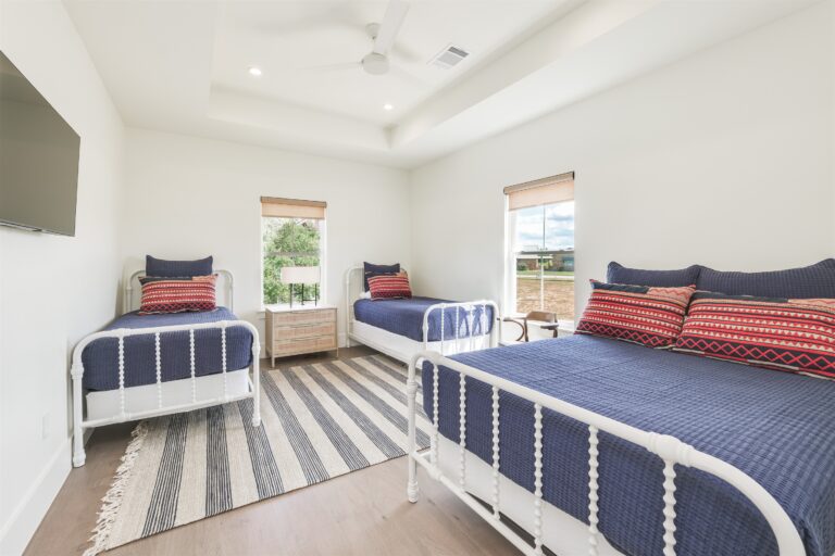 c8ee7a6c2e8b431ab8386aad51d52431 LargeOriginal 768x512