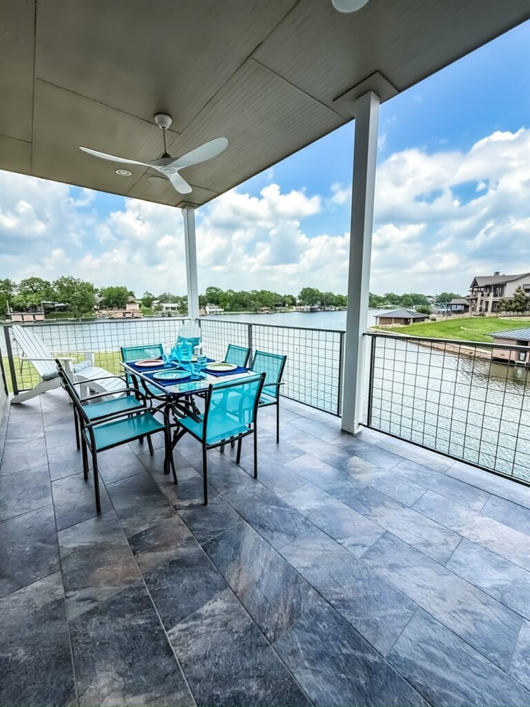 cbd9a9ef e912 48be bdd9 c91a2b74de1c 768x1024