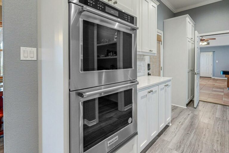 5373a35d 7d7c 44a1 8140 0d59703fa7d5 768x512