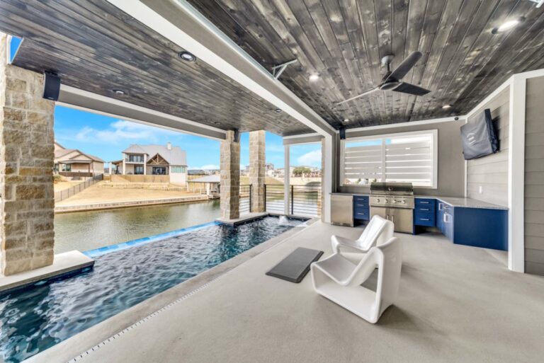 b07db9f3 30ad 4532 b7da 9efa3c677681 768x513