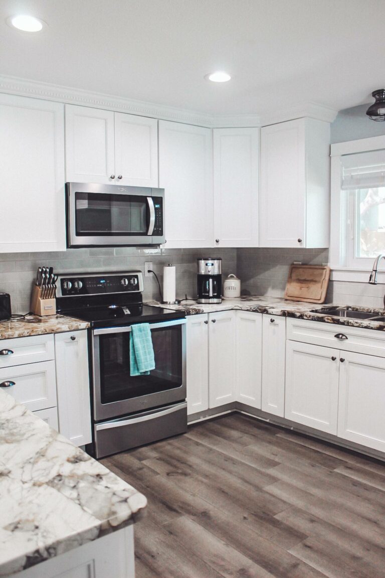 39606f33 9867 4161 90f7 85f355ab8311 768x1152