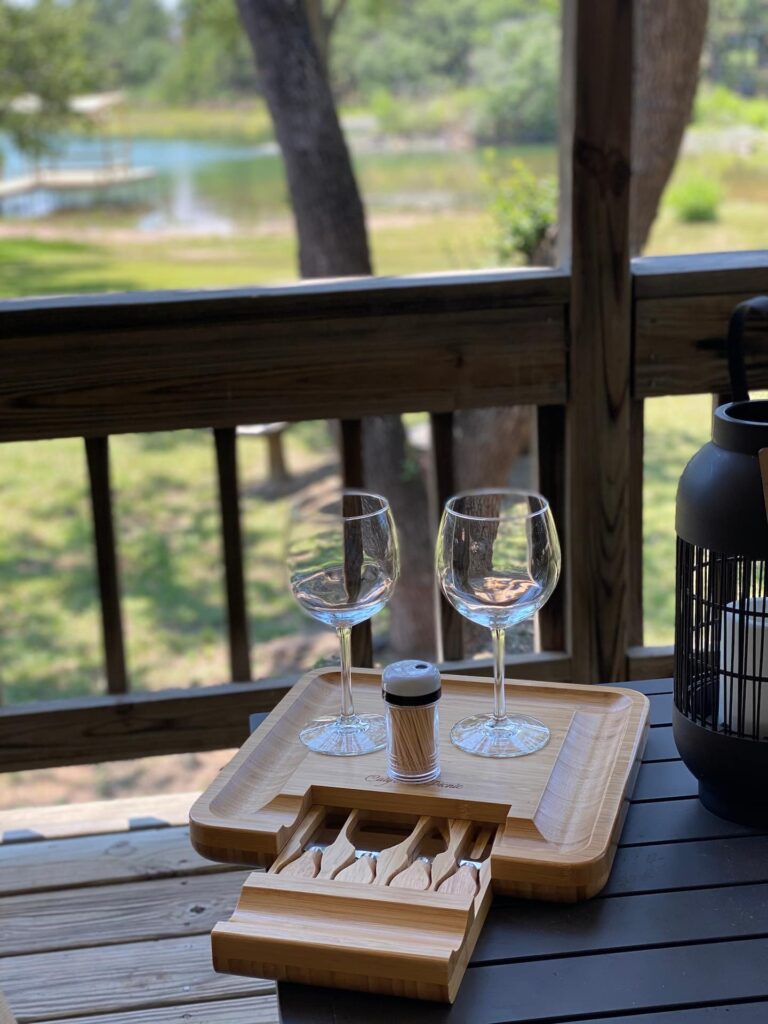 06f7e4e8 6bc8 4ebf b5f8 298f9620ef0c 768x1024