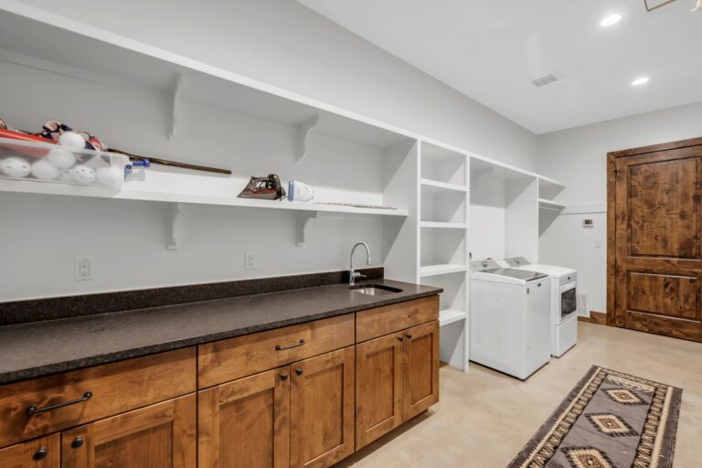 d05a3vv5u0tryhppppjf 768x512