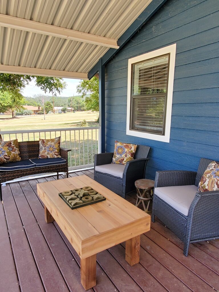 GLBH porch 2 768x1024