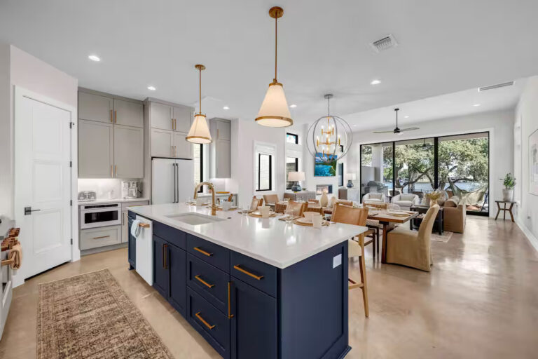 LO kitchen 2 768x512