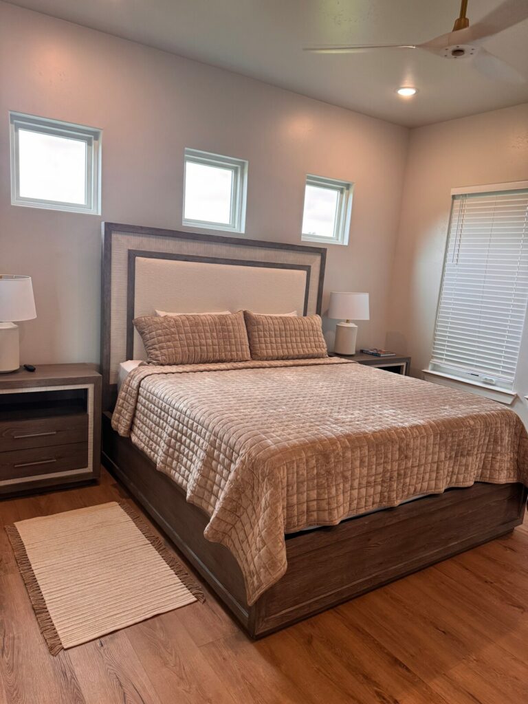 Escape bed2 768x1024