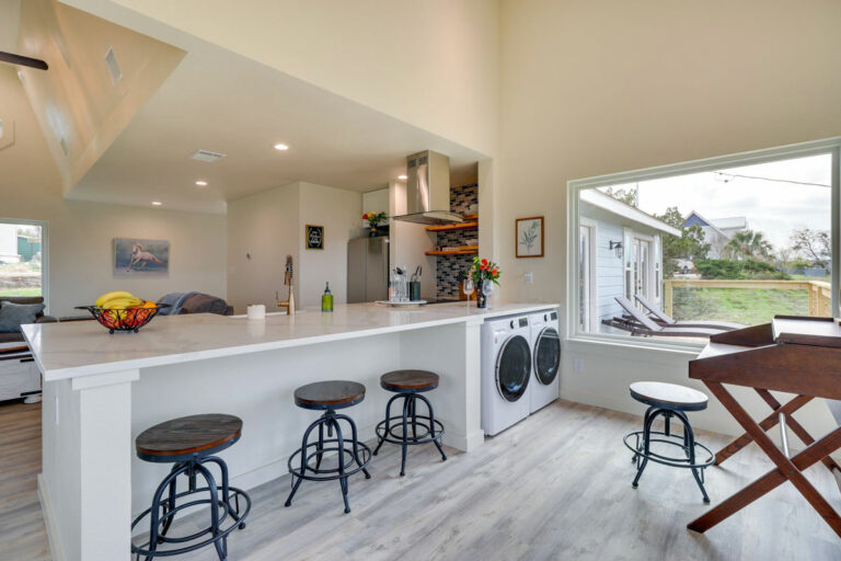 a0F4P00000QEbutUAD 768x512