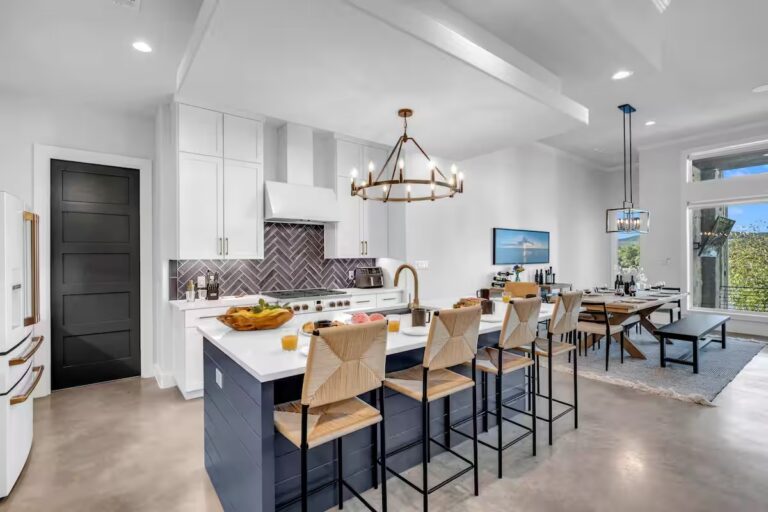 waterside kitchen 768x512